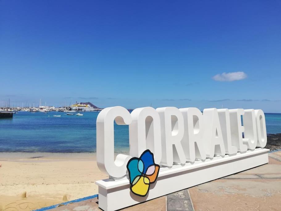Appartamento Blue Ocean Corralejo: Sunny Terrace, Pool, Wifi Esterno foto